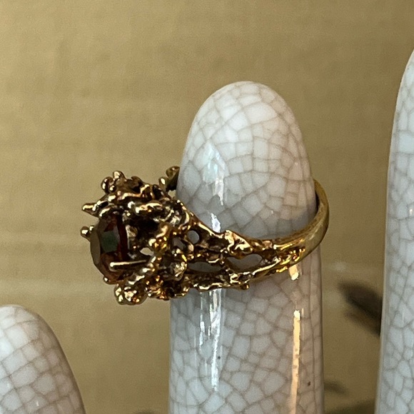 VTG 18k Gold Electroplated Size 7 Ring - Picture 3 of 6
